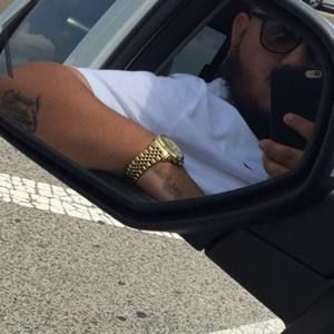 Meet your Posher, Alex